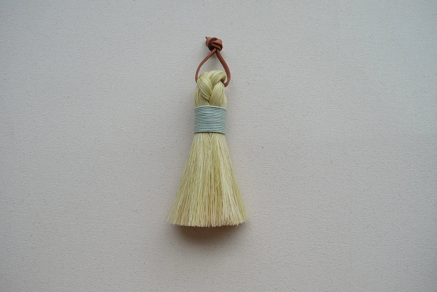 Round Whisk Table Broom | Handmade | Tampico | Minimal